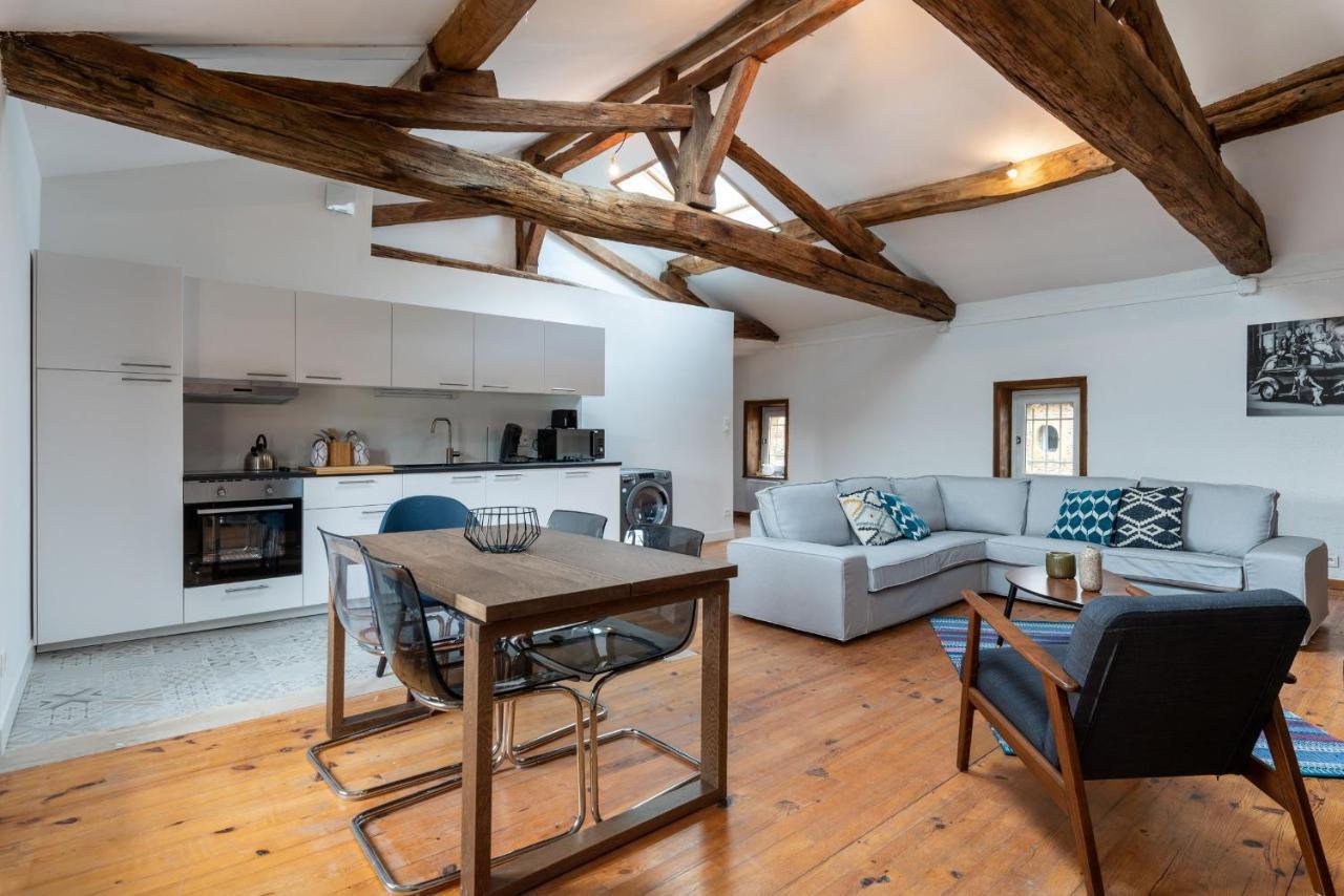 Appartements Au Chateau Ars Ars-sur-Formans Екстер'єр фото